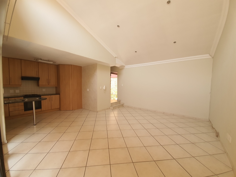 To Let 3 Bedroom Property for Rent in Glen Marais Gauteng