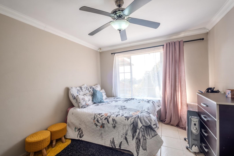3 Bedroom Property for Sale in Waterkloof Park Gauteng