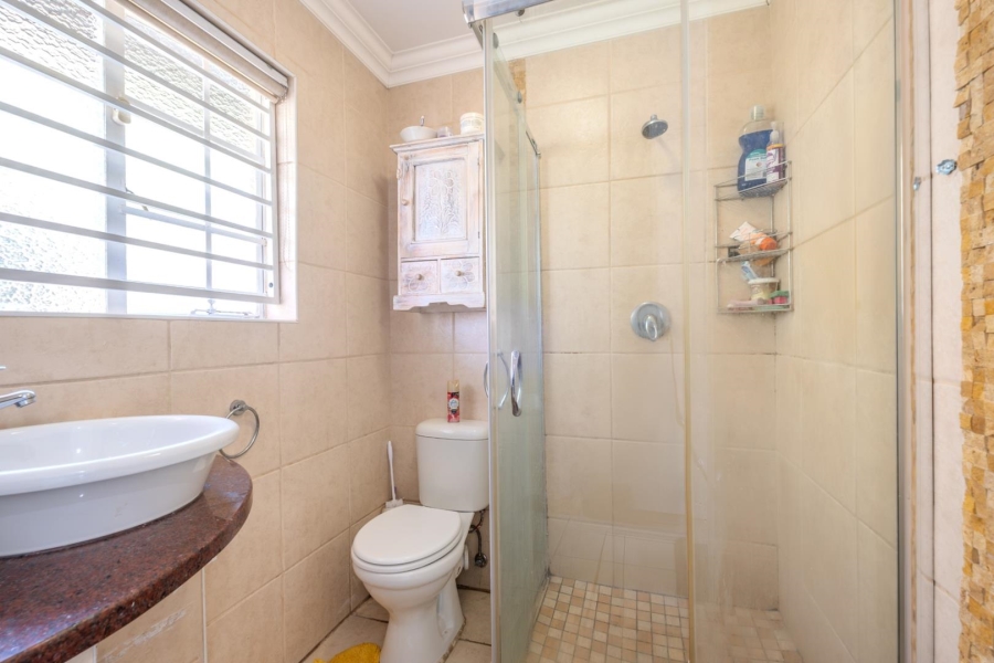 3 Bedroom Property for Sale in Waterkloof Park Gauteng