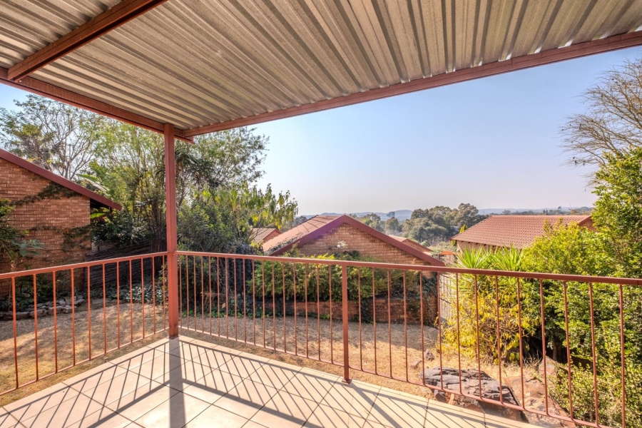 3 Bedroom Property for Sale in Waterkloof Park Gauteng