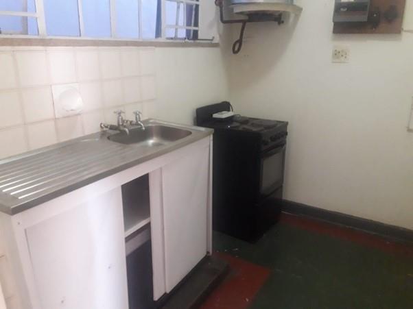 To Let 1 Bedroom Property for Rent in Florida Gauteng