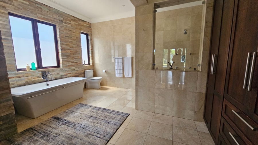5 Bedroom Property for Sale in Sable Hills Gauteng