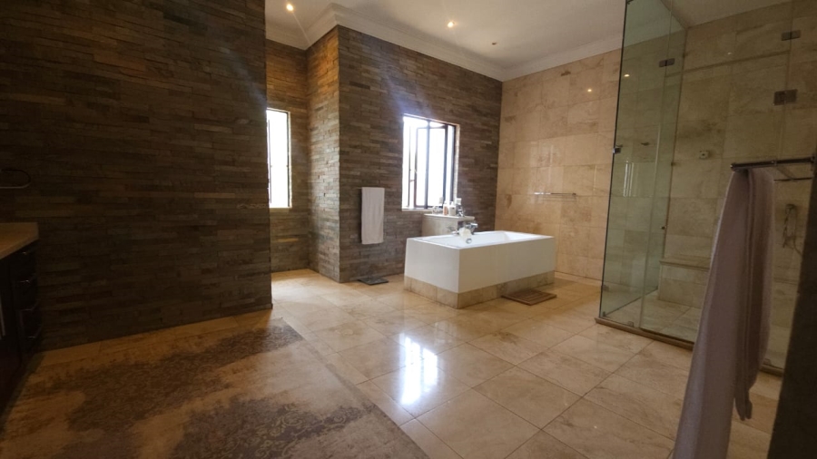 5 Bedroom Property for Sale in Sable Hills Gauteng