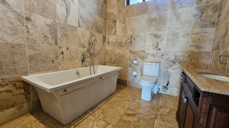 5 Bedroom Property for Sale in Sable Hills Gauteng