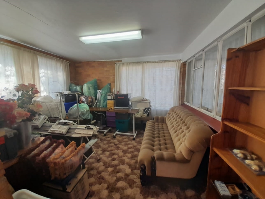 3 Bedroom Property for Sale in West Porges Gauteng