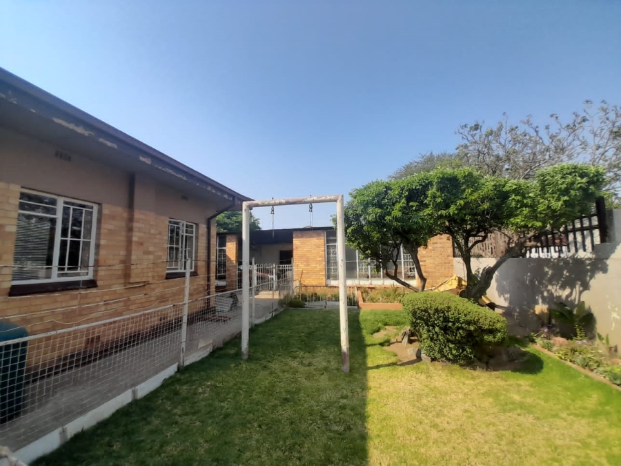 3 Bedroom Property for Sale in West Porges Gauteng