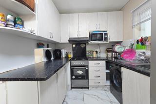 2 Bedroom Property for Sale in Ridgeway Gauteng