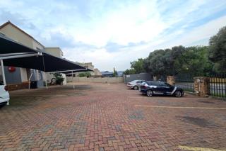 2 Bedroom Property for Sale in Ridgeway Gauteng