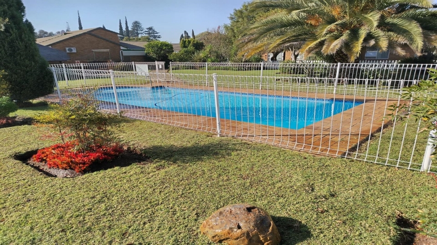 3 Bedroom Property for Sale in Vanderbijlpark SW 5 Gauteng