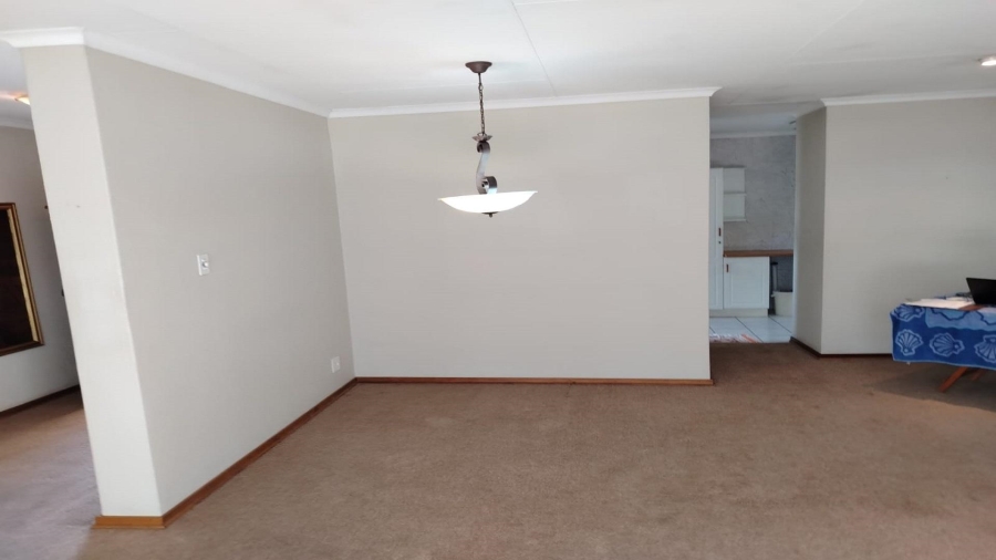 3 Bedroom Property for Sale in Vanderbijlpark SW 5 Gauteng