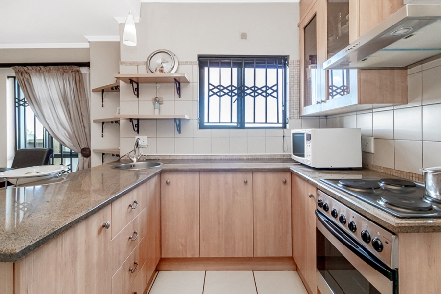 To Let 3 Bedroom Property for Rent in Constantia Kloof Gauteng