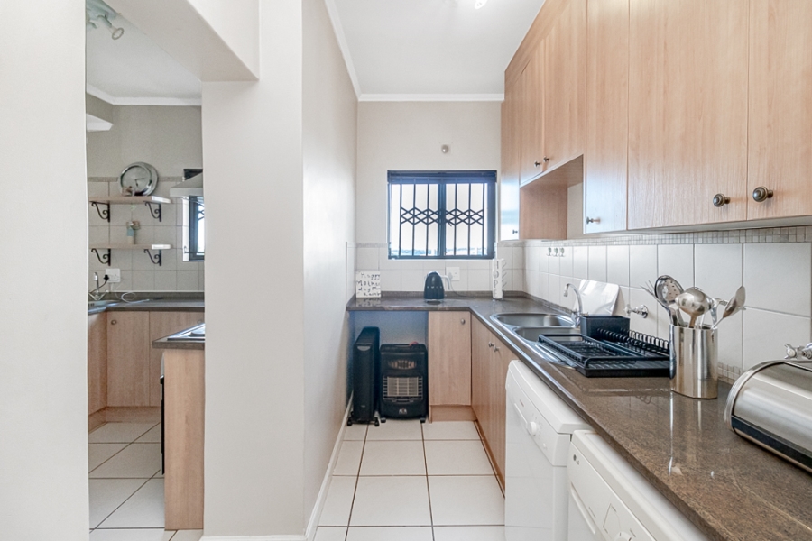 To Let 3 Bedroom Property for Rent in Constantia Kloof Gauteng