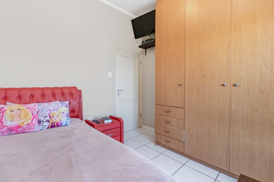 To Let 3 Bedroom Property for Rent in Constantia Kloof Gauteng