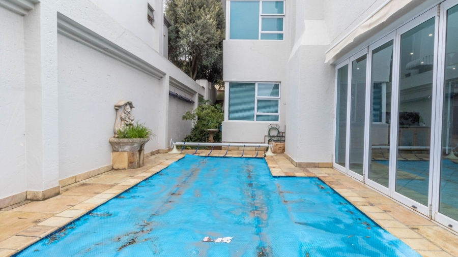 5 Bedroom Property for Sale in Centurion Golf Estate Gauteng