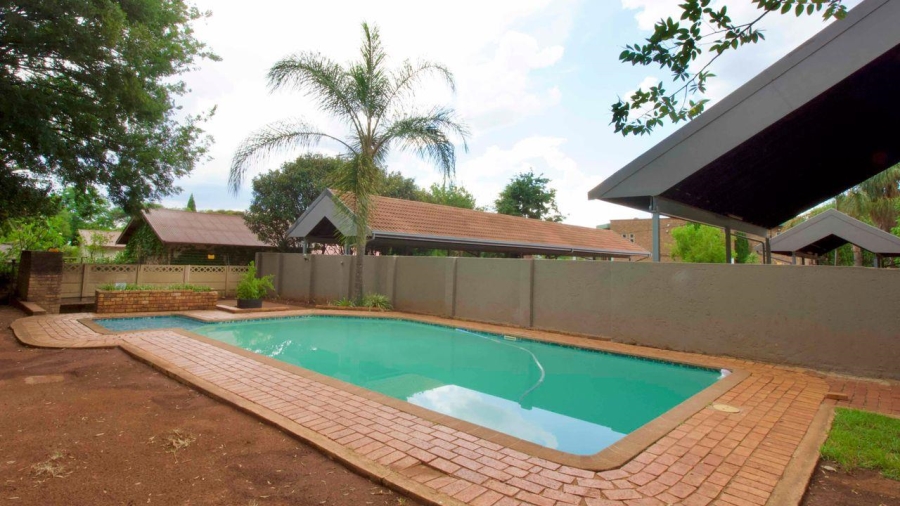 2 Bedroom Property for Sale in Clubview Gauteng