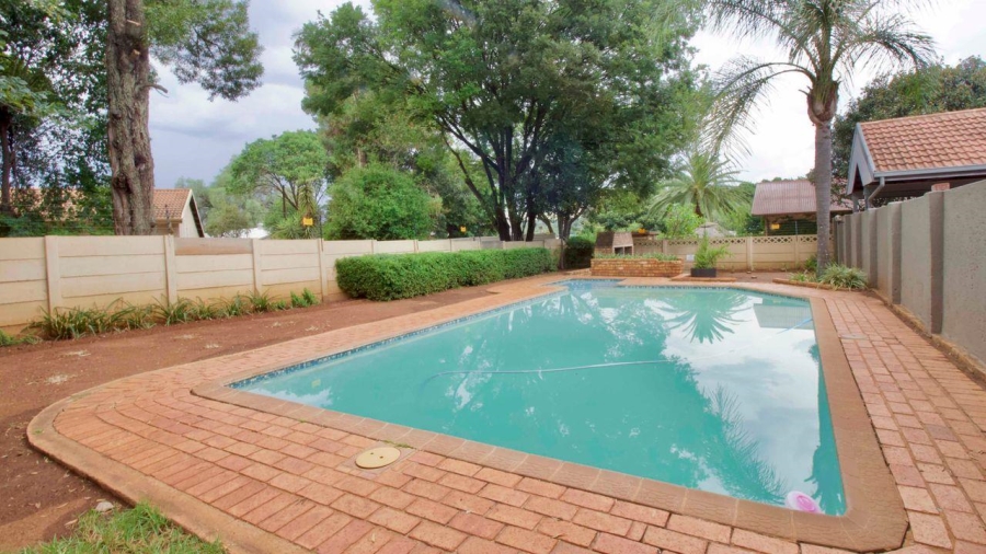 2 Bedroom Property for Sale in Clubview Gauteng