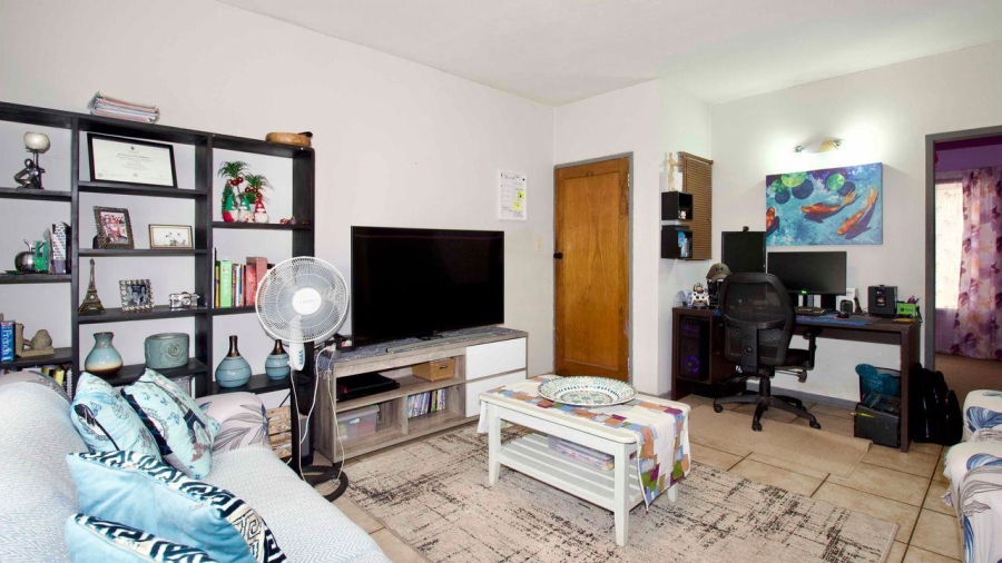 2 Bedroom Property for Sale in Clubview Gauteng