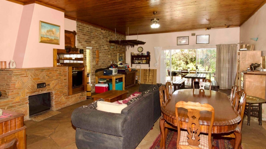 6 Bedroom Property for Sale in Lyttelton Manor Gauteng