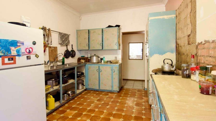 6 Bedroom Property for Sale in Lyttelton Manor Gauteng