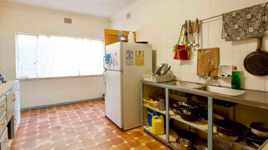 6 Bedroom Property for Sale in Lyttelton Manor Gauteng
