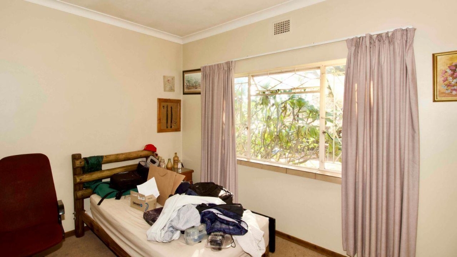 6 Bedroom Property for Sale in Lyttelton Manor Gauteng