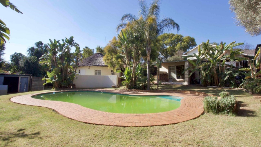 6 Bedroom Property for Sale in Lyttelton Manor Gauteng