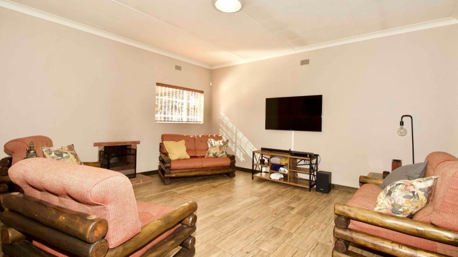 4 Bedroom Property for Sale in Lyttelton Manor Gauteng