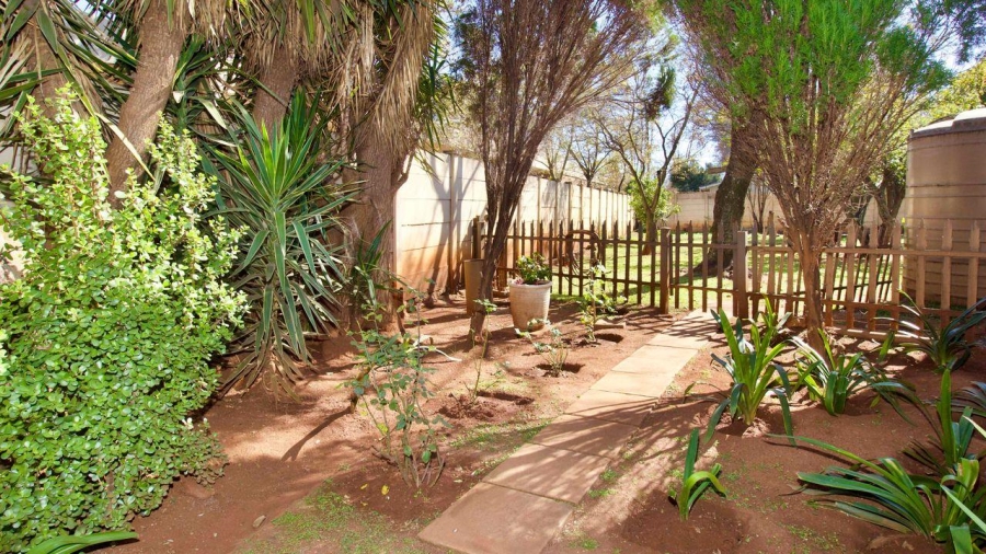 4 Bedroom Property for Sale in Lyttelton Manor Gauteng