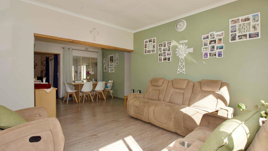 4 Bedroom Property for Sale in Lyttelton Manor Gauteng