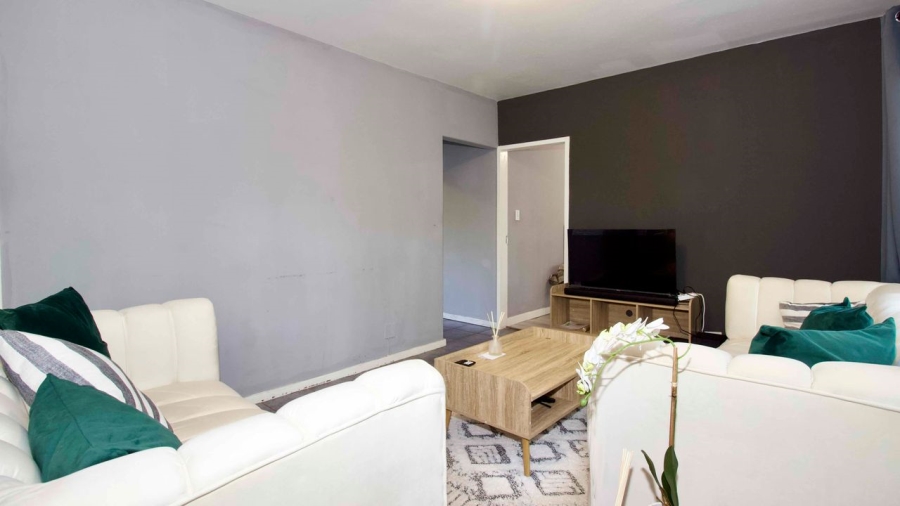 1 Bedroom Property for Sale in Lyttelton Manor Gauteng