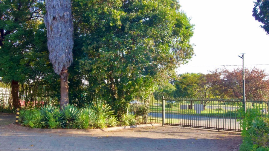 1 Bedroom Property for Sale in Lyttelton Manor Gauteng