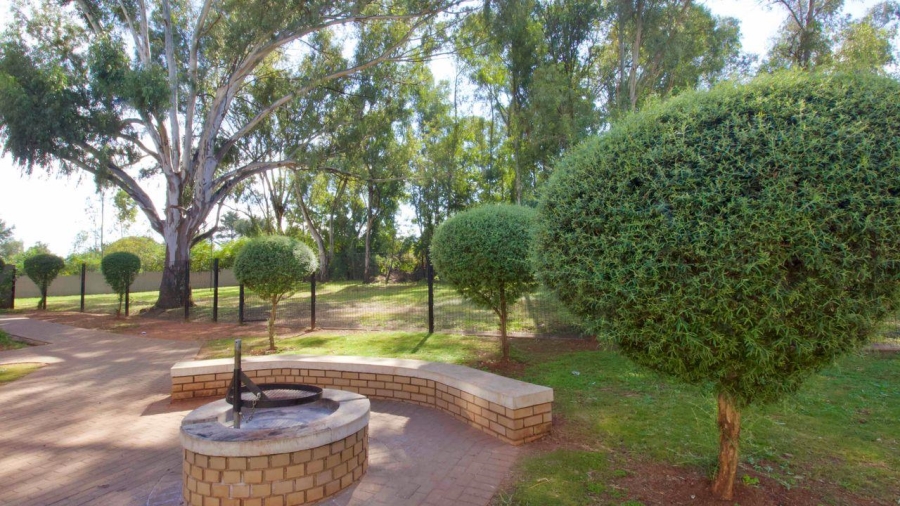 2 Bedroom Property for Sale in Lyttelton Manor Gauteng