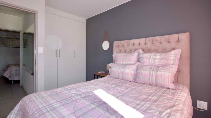 2 Bedroom Property for Sale in Clubview Gauteng