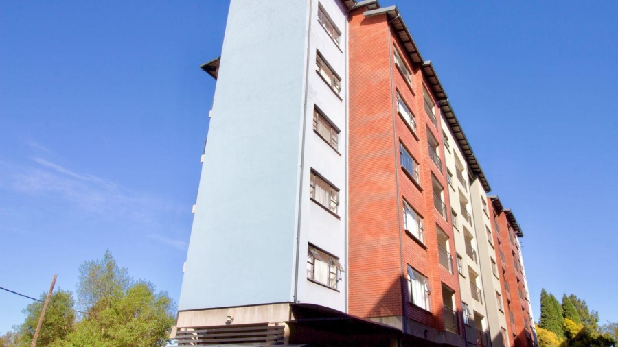 2 Bedroom Property for Sale in Die Hoewes Gauteng