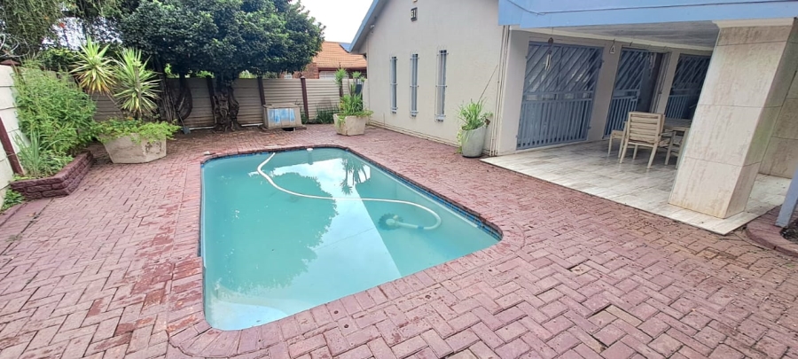 3 Bedroom Property for Sale in Arcon Park Gauteng