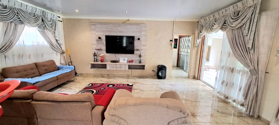 3 Bedroom Property for Sale in Arcon Park Gauteng