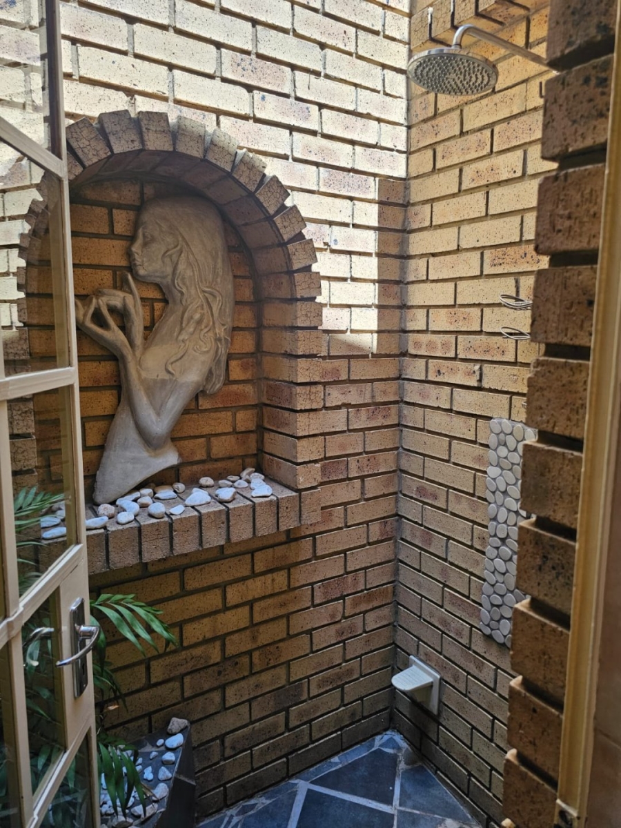 To Let 3 Bedroom Property for Rent in Three Rivers Gauteng