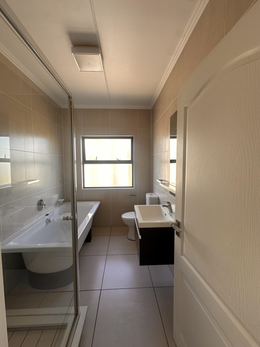 To Let 2 Bedroom Property for Rent in Dainfern Gauteng