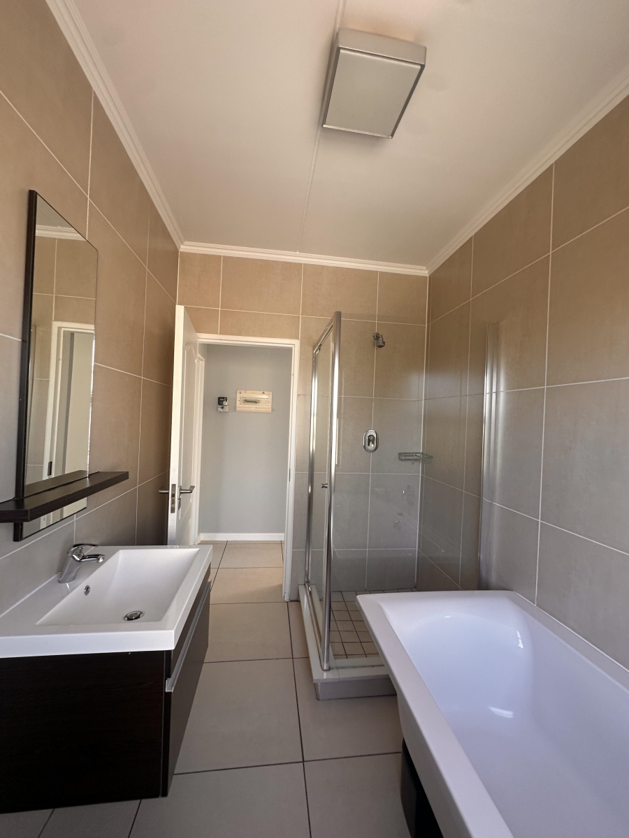 To Let 2 Bedroom Property for Rent in Dainfern Gauteng