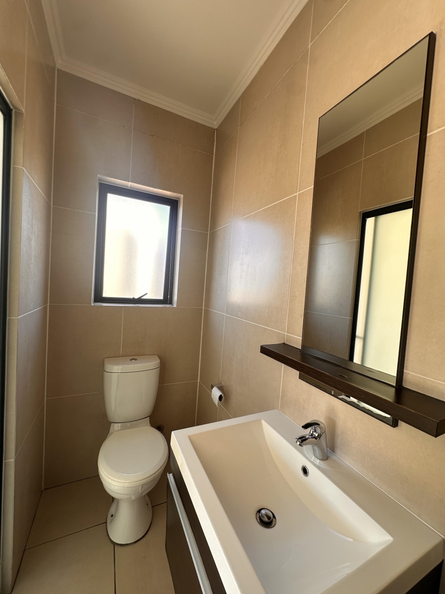To Let 2 Bedroom Property for Rent in Dainfern Gauteng