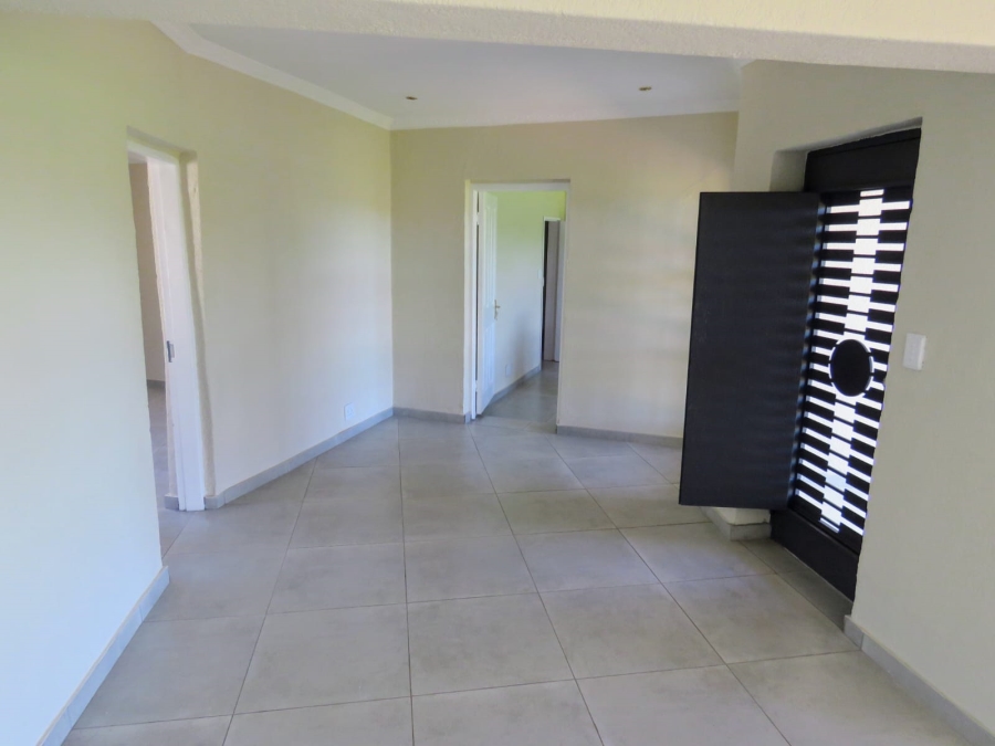 7 Bedroom Property for Sale in Sonneveld Gauteng