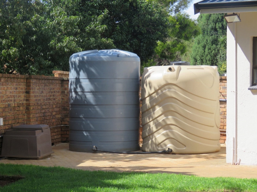 7 Bedroom Property for Sale in Sonneveld Gauteng