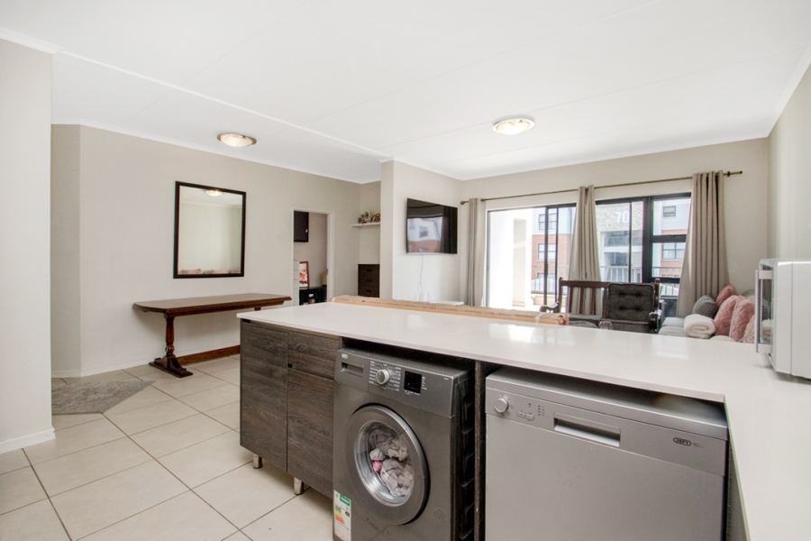 2 Bedroom Property for Sale in Olivedale Gauteng