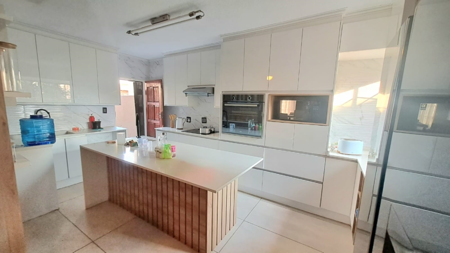 To Let 3 Bedroom Property for Rent in Three Rivers Gauteng