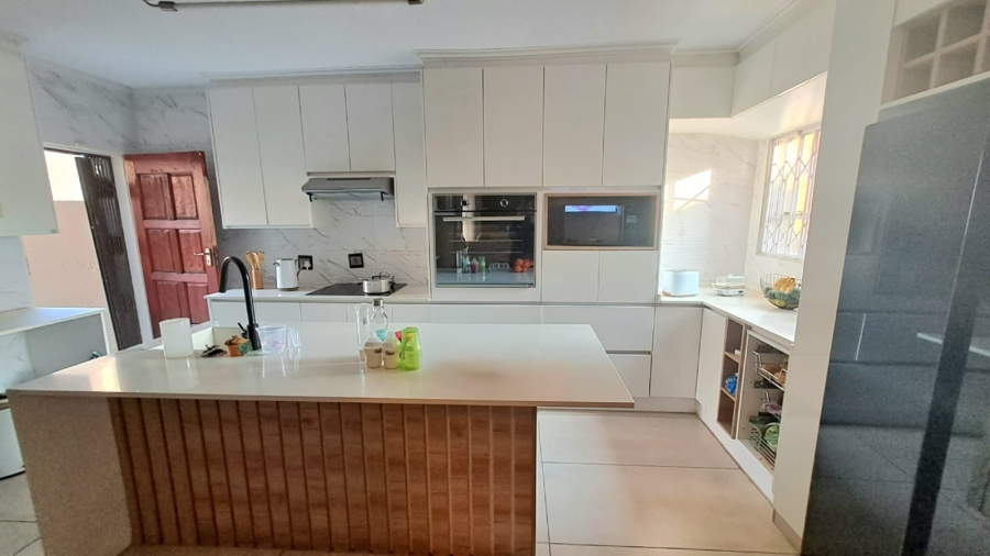 To Let 3 Bedroom Property for Rent in Three Rivers Gauteng