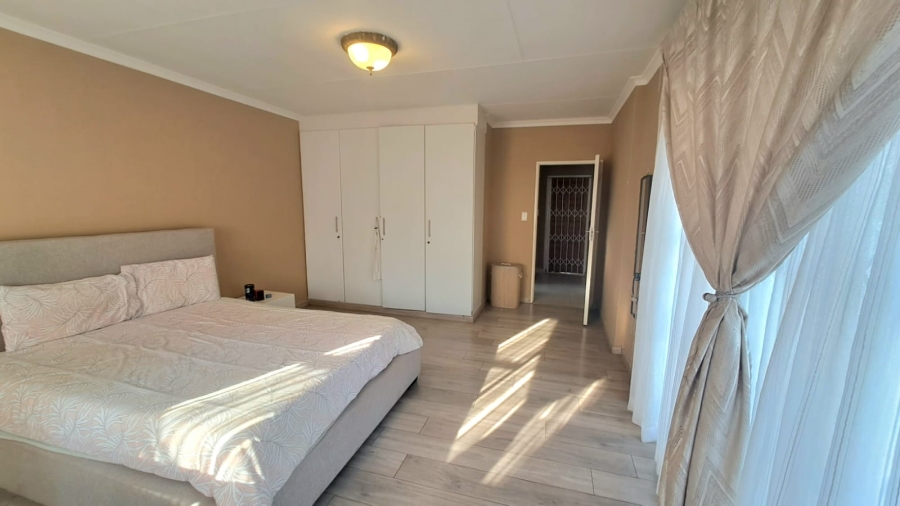 To Let 3 Bedroom Property for Rent in Three Rivers Gauteng