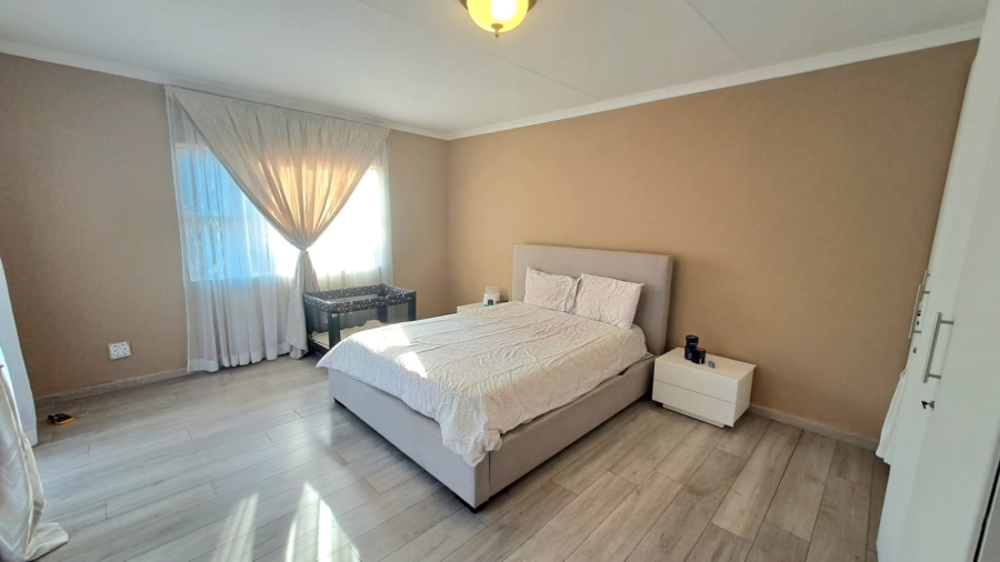 To Let 3 Bedroom Property for Rent in Three Rivers Gauteng
