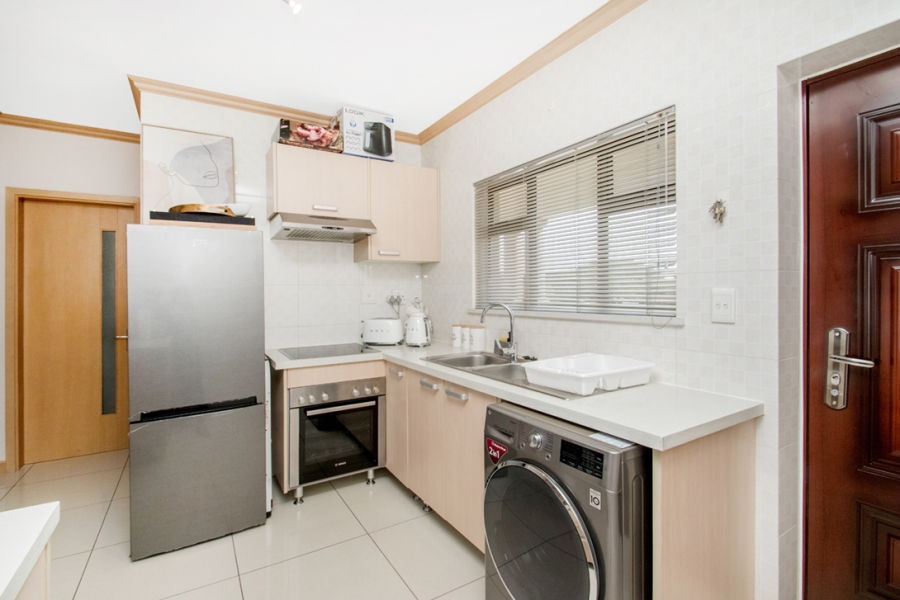 1 Bedroom Property for Sale in Carlswald Gauteng