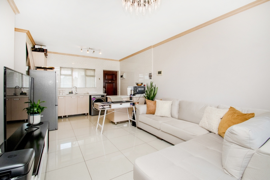 1 Bedroom Property for Sale in Carlswald Gauteng