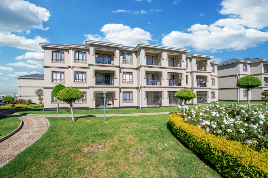 1 Bedroom Property for Sale in Carlswald Gauteng